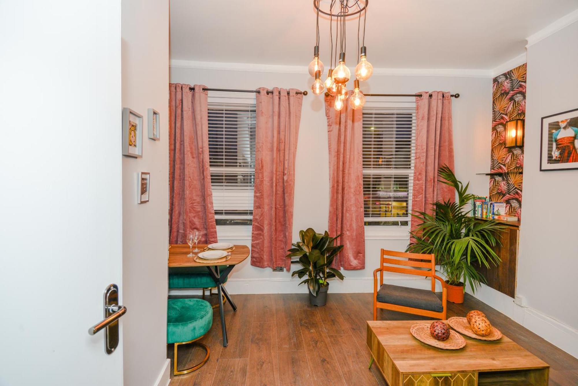 Cosy 1 Bedroom Home For Small Families London Luaran gambar