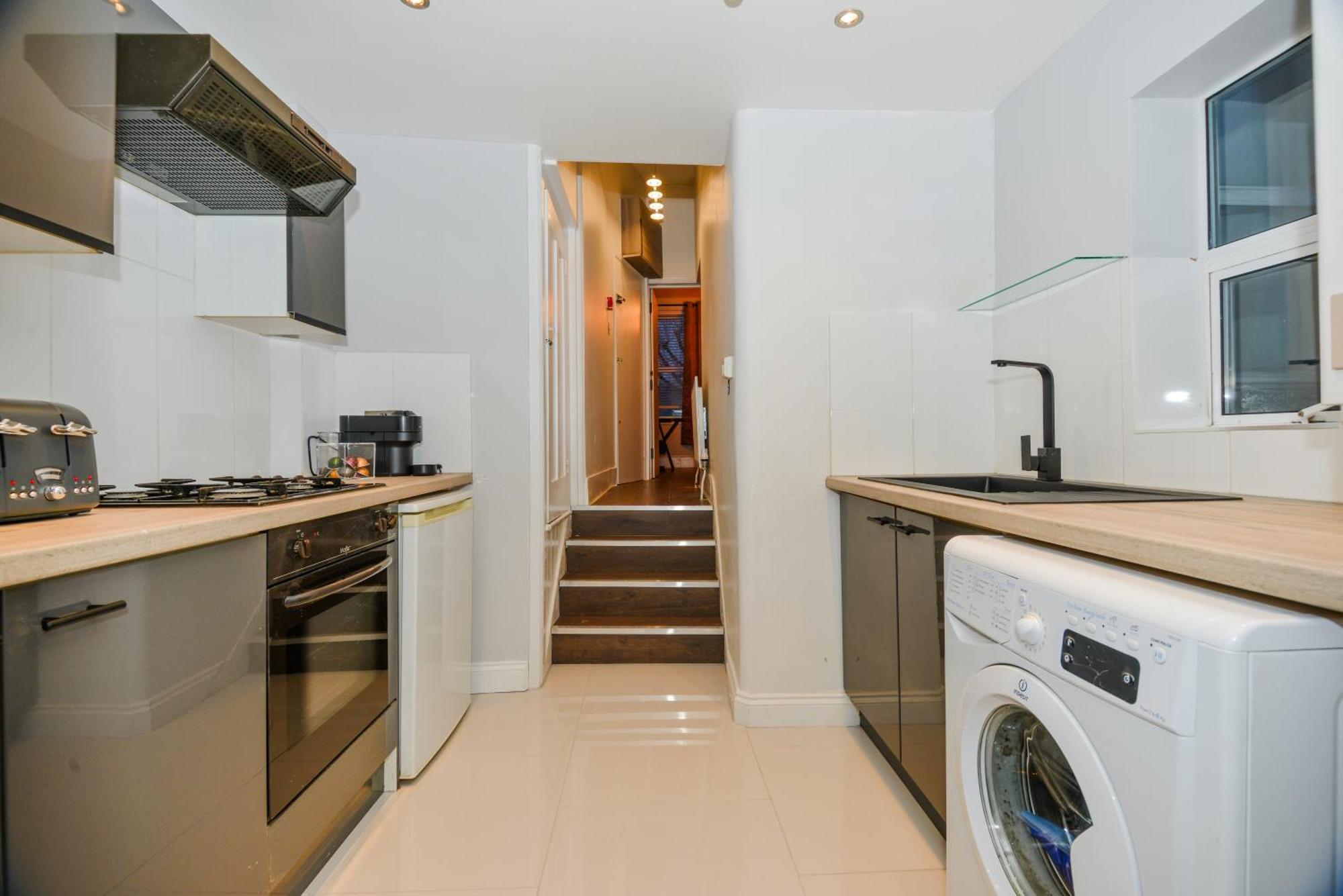 Cosy 1 Bedroom Home For Small Families London Luaran gambar